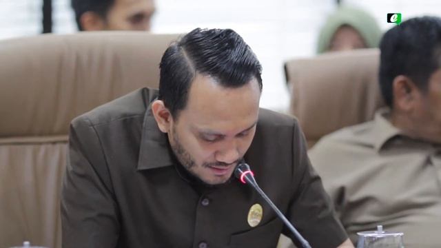 Fraksi Golkar Bersama Nasdem DPRD Bontang Menyetujui Masukan Wali Kota Bontang Tentang 3 Raperda In смотреть онлайн