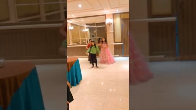 birthday party anchoring gandhidham смотреть онлайн