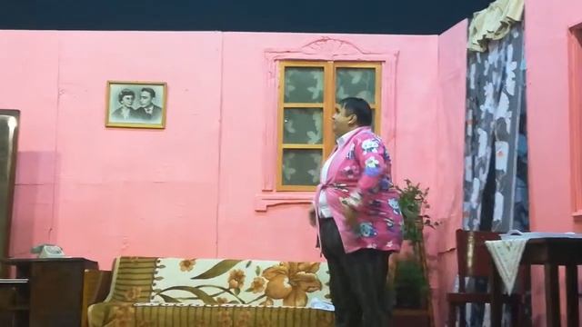 ,,NATURĂ MOARTĂ CU NEPOT OBEZ” de Ion Sapdaru, în regia lui Marius Savu смотреть онлайн