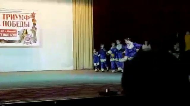 Концерт Анс Зарины. (07.05.2022) Беслан. Дагестанский танец. смотреть онлайн