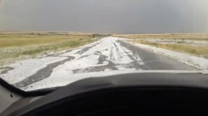 На востоке Оренбургской области выпал крупный град