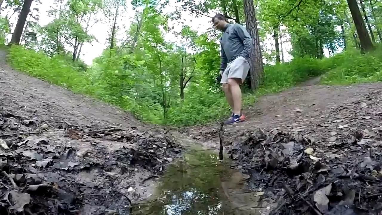 Прыжок через речку в Тимирязевском парке смотреть онлайн