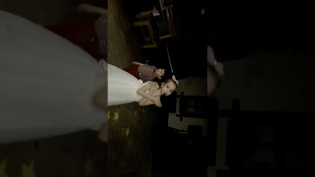 Эвелина Массель песня про бабушку смотреть онлайн