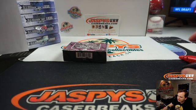 5/16 - 2019-20 Panini Obsidian Soccer Tmall 1-Box #3 RNB смотреть онлайн