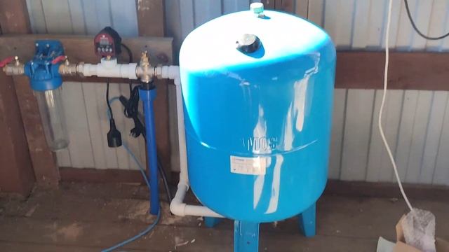 Ставим электронасос погружной Belamos KF 60 и гидроаккумулятор. Мы с водой! смотреть онлайн