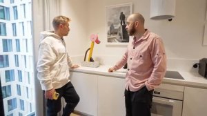 Как живет светский обозреватель? Евродвушка в пастельных тонах 73м²