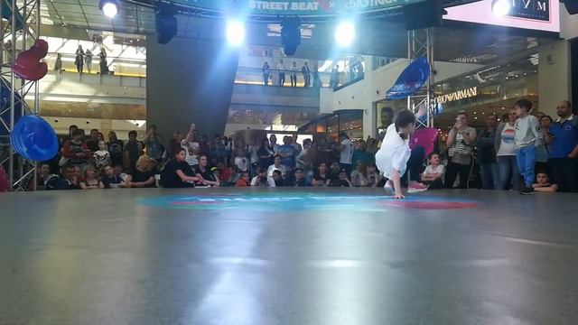 TORI | ОТБОР | STREET BEAT DANCE BATTLE 2018 | МОСКВА смотреть онлайн