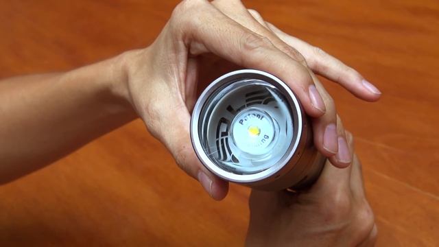 Trên tay đèn pin Led Lenser M17R смотреть онлайн