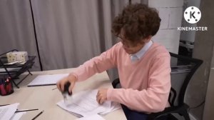 Влад а4 прожил от 0 до 100 лет челлендж !2 ЧАСТЬ! и он подрался с ПОДПИСЧИКОМ! !НЕ КЛИКБЕЙТ! ЭТОШОК