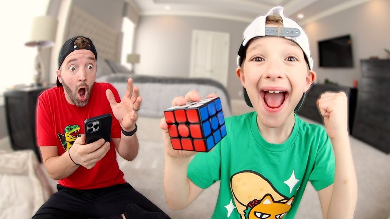 My 10 Year Old Solved A Rubik's Cube! смотреть онлайн