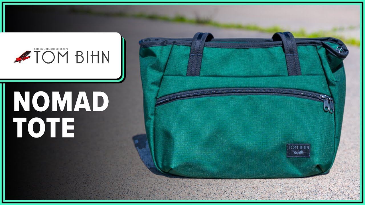 TOM BIHN Nomad Tote Review (2 Weeks of Use) смотреть онлайн