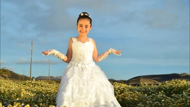 Mi Primera Comunión Wendy Estefania смотреть онлайн