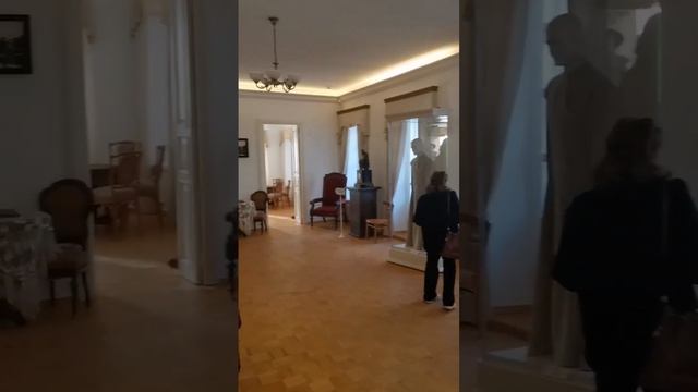 Музей романа "братья Карамазовы" ч2. смотреть онлайн