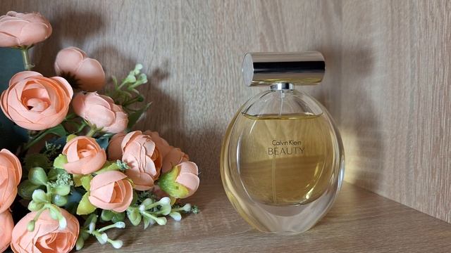 Beauty #calvinklein #парфюмерия #парфюмериялюкс #стойкиеароматы #шлейф #женскаяпарфюмерия #духи смотреть онлайн