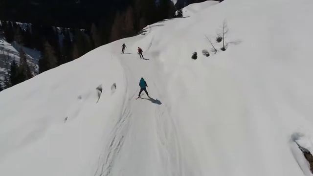 Dron Follow me смотреть онлайн