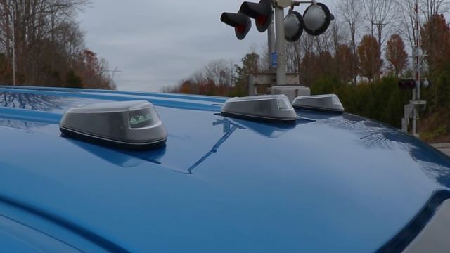 RaceSport Lighting LoPro Series Wireless Solar-Powered Marker Cab Light System Features and Review смотреть онлайн
