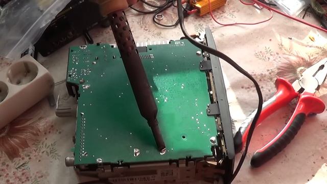 Не включается штатная магнитола Renault Symbol смотреть онлайн