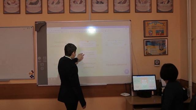 "Учитель року-2021". Відеорезюме Мендусь Тетяни. Номінація "Українська мова та література" смотреть онлайн