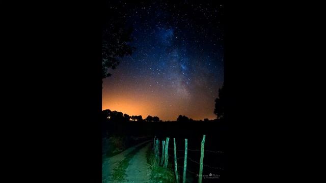 AstroPhotography and Deep Space slideshow HQ - impressive (chill-out music) смотреть онлайн