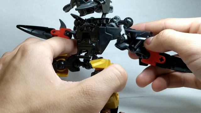 Bionicle | лего фигурка по фильму ужасов "Муха" смотреть онлайн