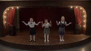 Работа такая есть.студия детского творчества Мелодияmp4