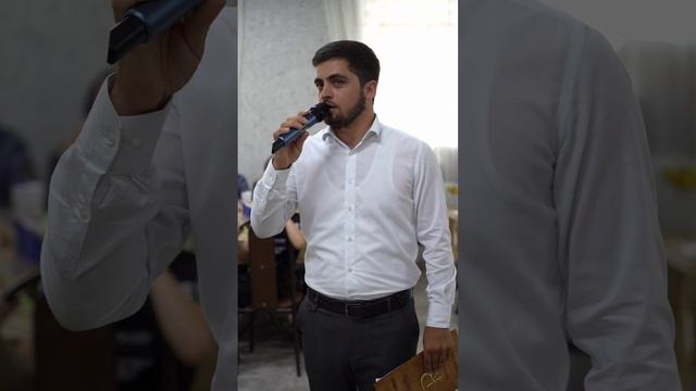 Про маму на свадьбе // Рамазан Халидов смотреть онлайн