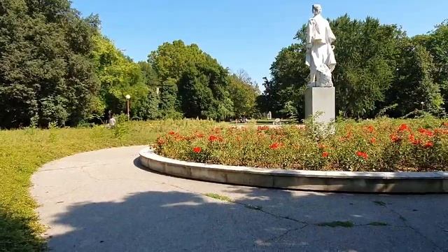 Bratislava Slovakia, Visit to Sad Janka Krala City Park and Aupark shopping center смотреть онлайн