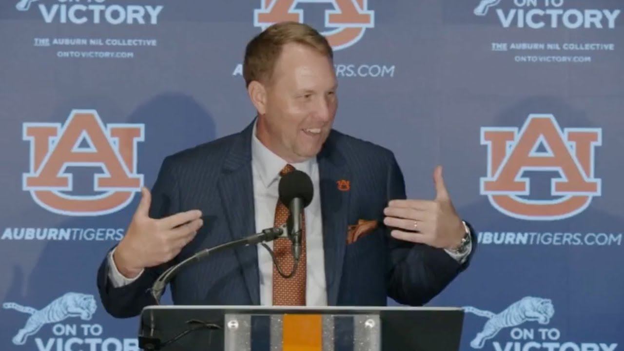 Auburn introduces Hugh Freeze as head football coach смотреть онлайн