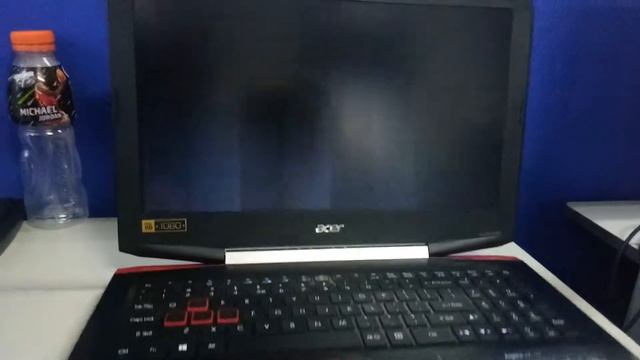 Acer VX15 Flickering on and off problem смотреть онлайн