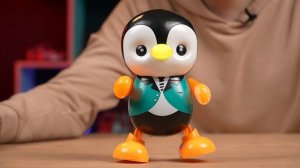 Игрушка «Пингвинёнок», работает от батареек, танцует, световые и звуковые эффекты(арт.1000676692)