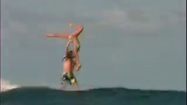 Bobby and Tiare Friedman Tandem surfing in the Maldives смотреть онлайн