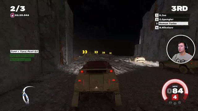 DIRT 5 - БОРЬБА ДО САМОГО ФИНИША С НЕУСТУПЧИВЫМИ ПРОТИВНИКАМИ смотреть онлайн