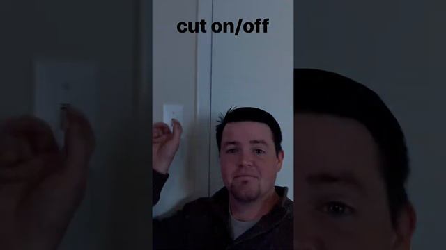 Phrasal Verbs - cut on/off смотреть онлайн