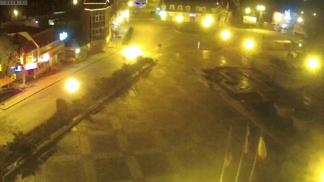Вебкамера "Площадь Советская". Запись 23.11.2016 06:00:12 смотреть онлайн