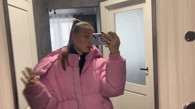 Vlog #1 из Москвы // распаковка, покупки и день в столице смотреть онлайн