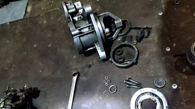 Стартер ЭЛТРА на Т-40 отзыв, Редукторный Планетарный 3,3 кВТ + разбор. смотреть онлайн