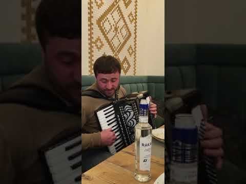 Даргинская песня. Сируж дуакарский в кругу родных 😍 смотреть онлайн