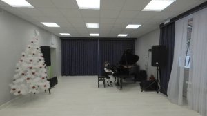 3. И.С. Бах Маленькая прелюдия №2 до мажор (из «12 Маленьких прелюдий»)