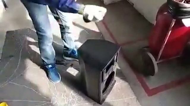 Spray paint смотреть онлайн