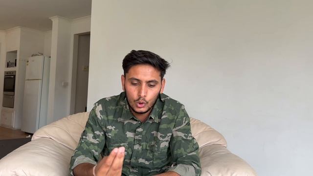 Real Income in Australia as a Student. смотреть онлайн