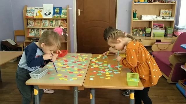 Цветные фигуры смотреть онлайн