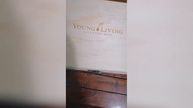What's in the box? (Young Living Ph) смотреть онлайн