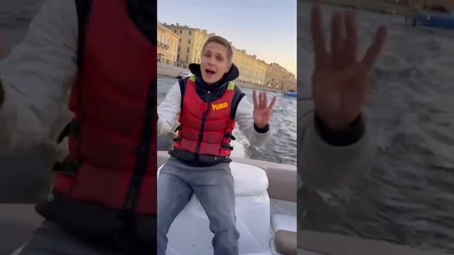 Manali Crime - Город старых дворов смотреть онлайн