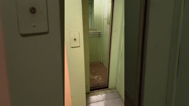 Электрический, грузопассажирский лифты МЭЛ смотреть онлайн