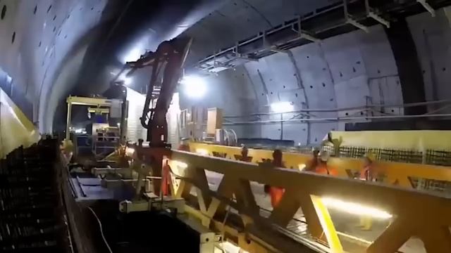 America's secret machine! They drill the mountain in one day! смотреть онлайн