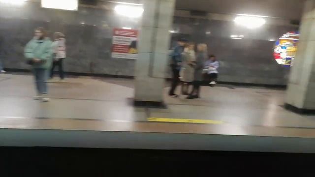 Ленинская линия на номерном Площадь Маркса - Красный Проспект 30.09 2023 смотреть онлайн