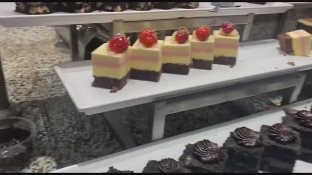 АНТАЛЬЯ -GRAND PARK LARA. ВАМ РЕШАТЬ ГДЕ ЛУЧШЕ ПОУЖИНАТЬ. смотреть онлайн