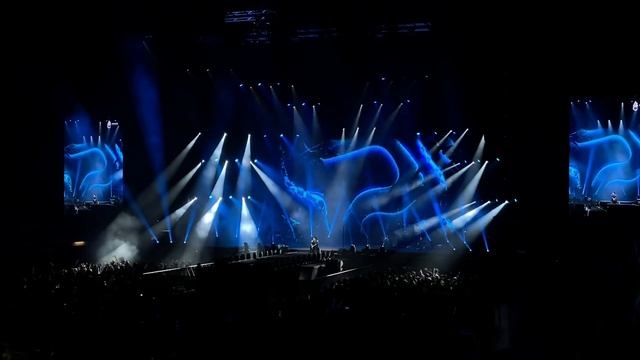 GIVE ME LOVE (Mahabat Ber Magan) - Dimash Qudaibergen #STRANGERTOUR Live In Malaysia смотреть онлайн