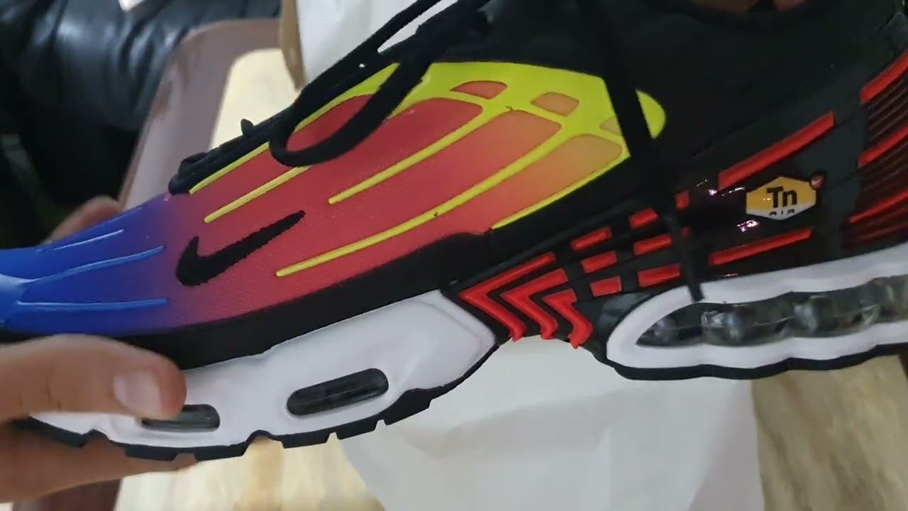 Nike Air Max Plus 3 Air Max Month (Unboxing) смотреть онлайн