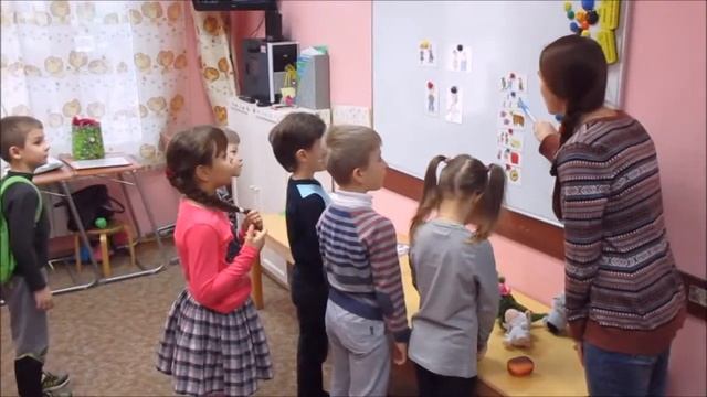 Урок Английского языка в СЦ Ученый кот на Тихомирова смотреть онлайн